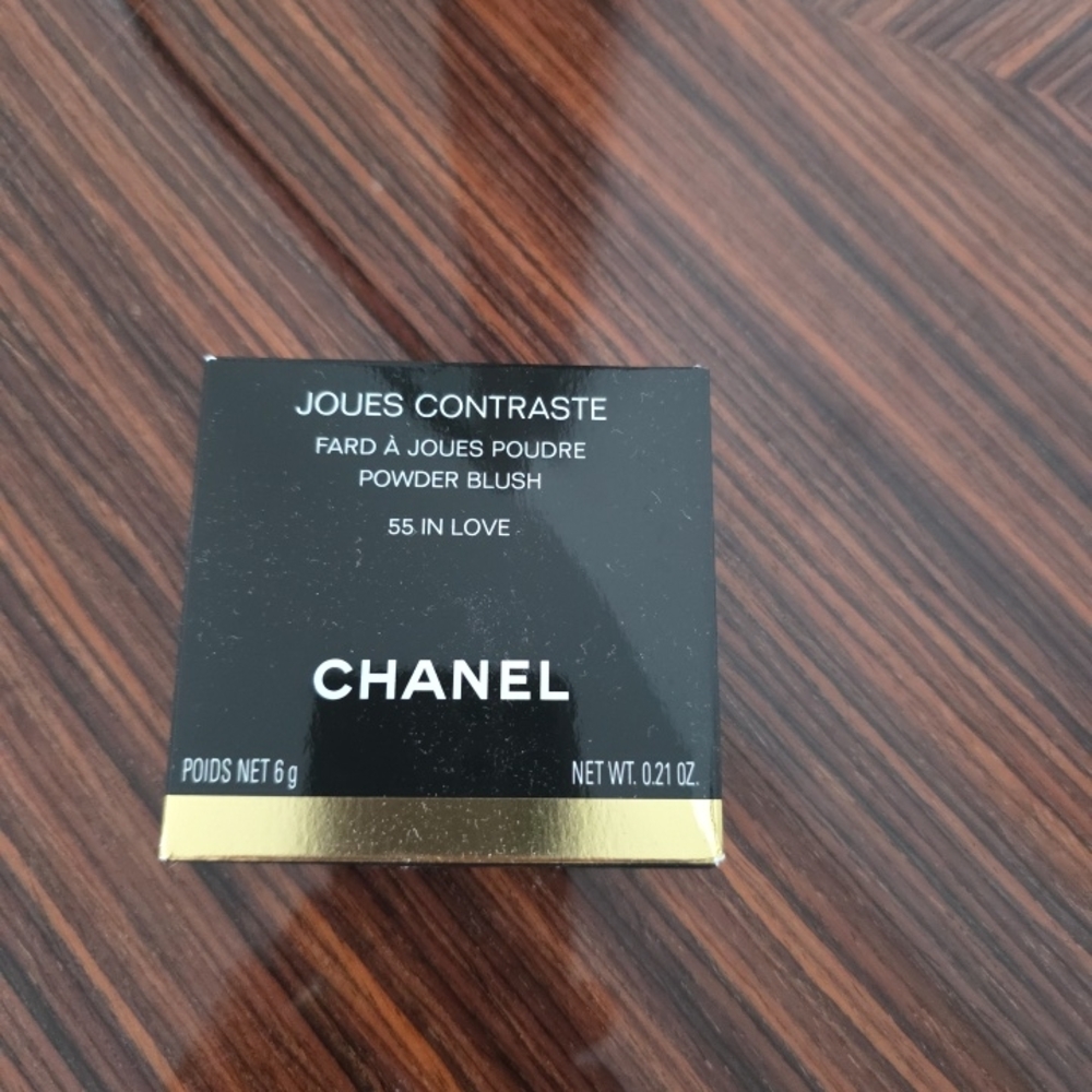 CHANEL Elegant Powder Blush